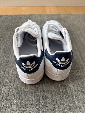 Adidas Stan Smith White Sneakers with Navy Heel Tab